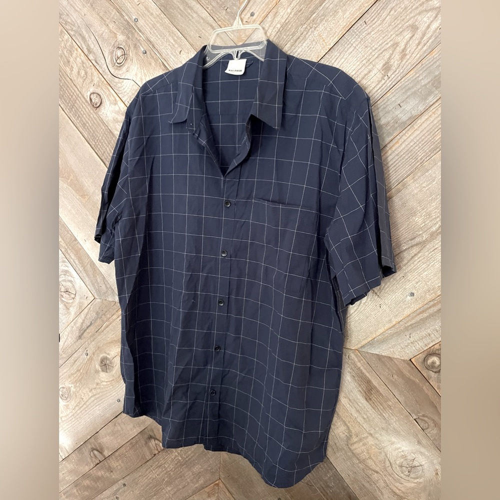 NWOT Baldwin brand men’s button up - navy blue
